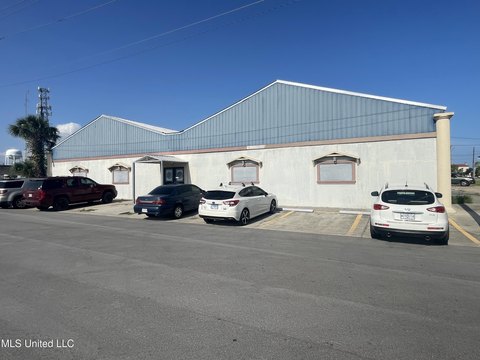 Downtown Gulfport Commercial Building