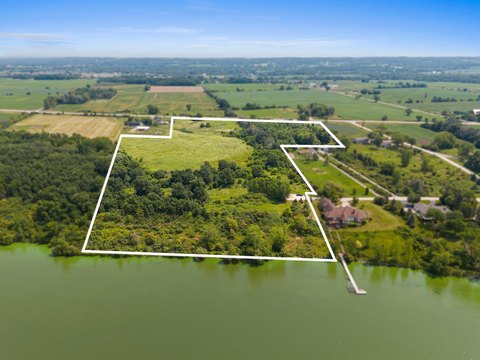 25.8 Acres on Fox River