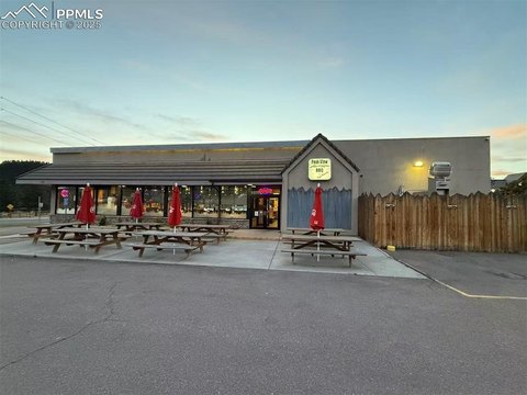 Turnkey Restaurant in Woodland Park