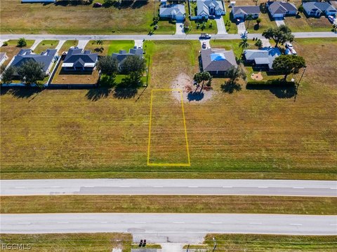 Cape Coral Commercial Property