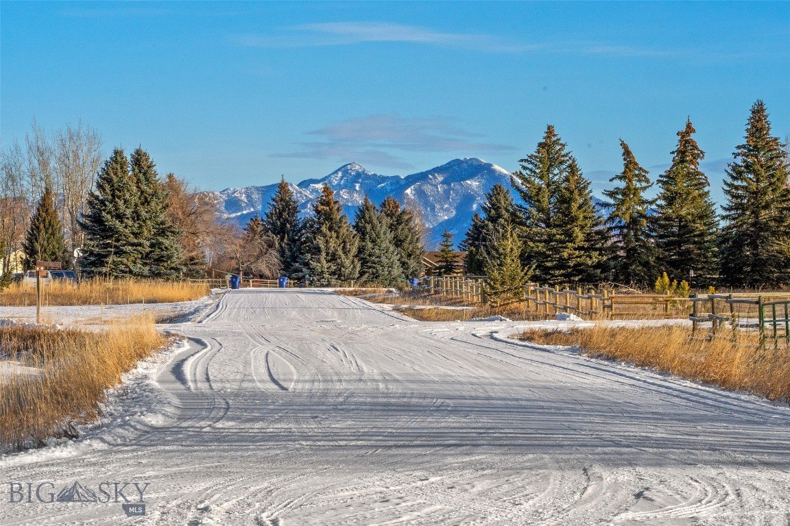 Bozeman Land with Mountain Views