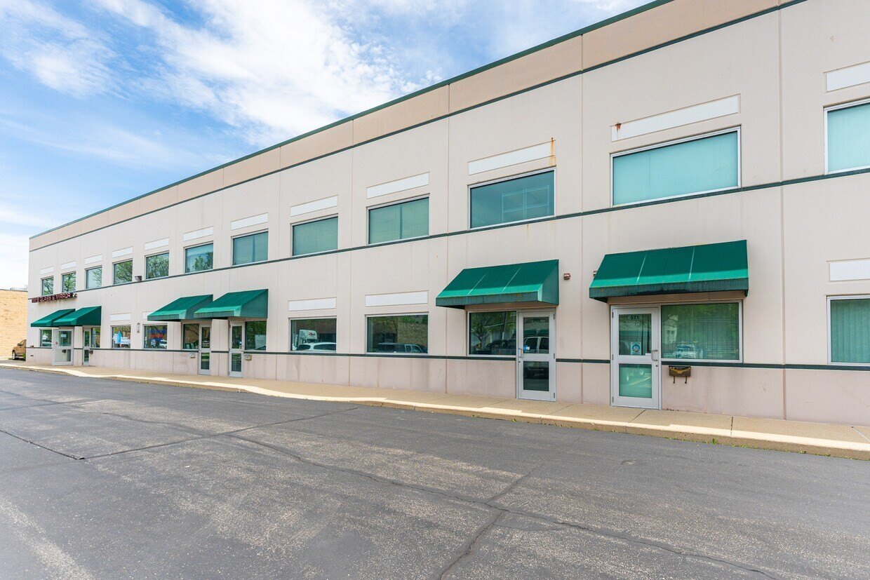 Arlington Heights Warehouse and Showroom