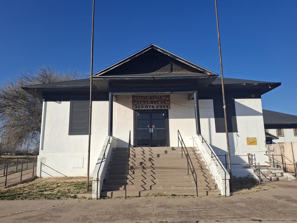 Retail Space in Snyder, TX