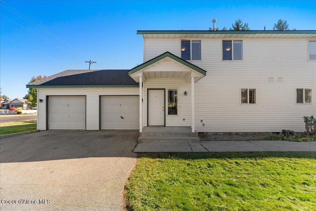 3414 E 12Th Ave, Post Falls, ID 83854