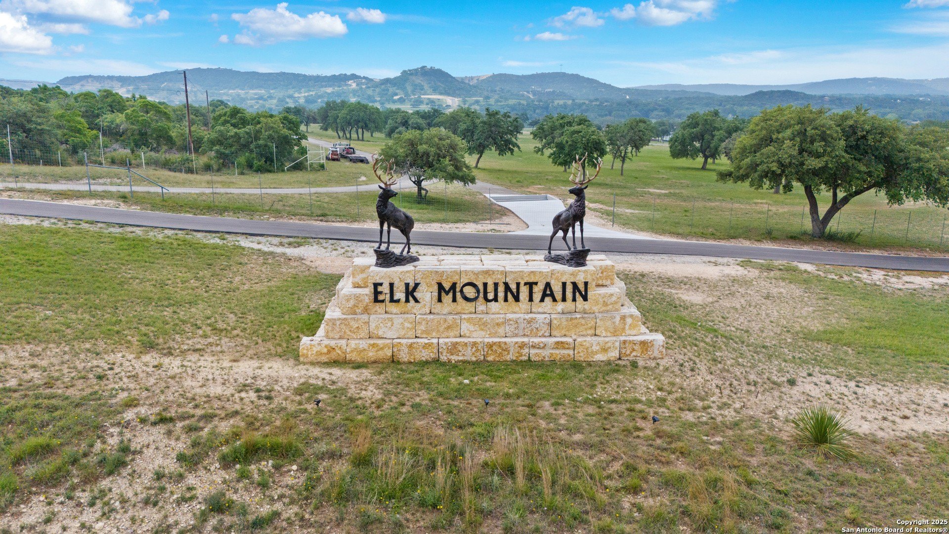 5.06 Acres in Pipe Creek