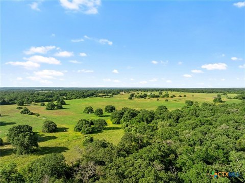 Expansive Land in Franklin, TX