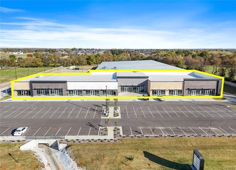 Tontitown Retail Space Available