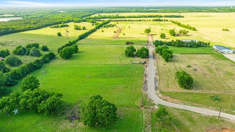 Land, Sumner, TX
