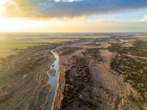 Oklahoma Recreational Ranch with River Frontage