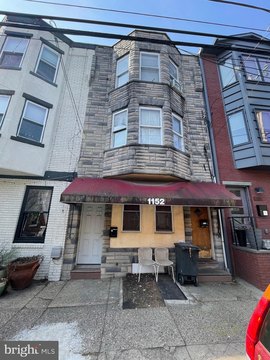 Philadelphia Duplex with Rental Income