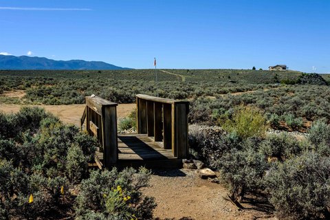 Land, Ranchos de Taos, NM