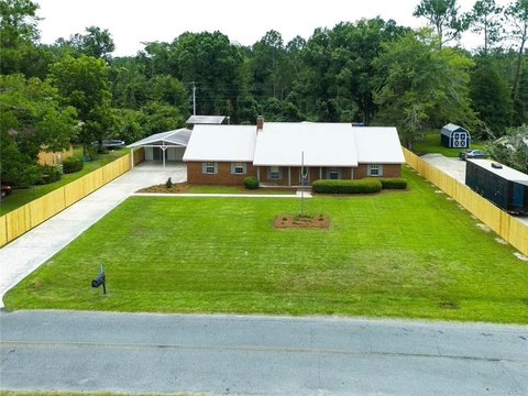 Residential Land Lot with Home