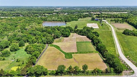 Picturesque 8.4 Acre Tract