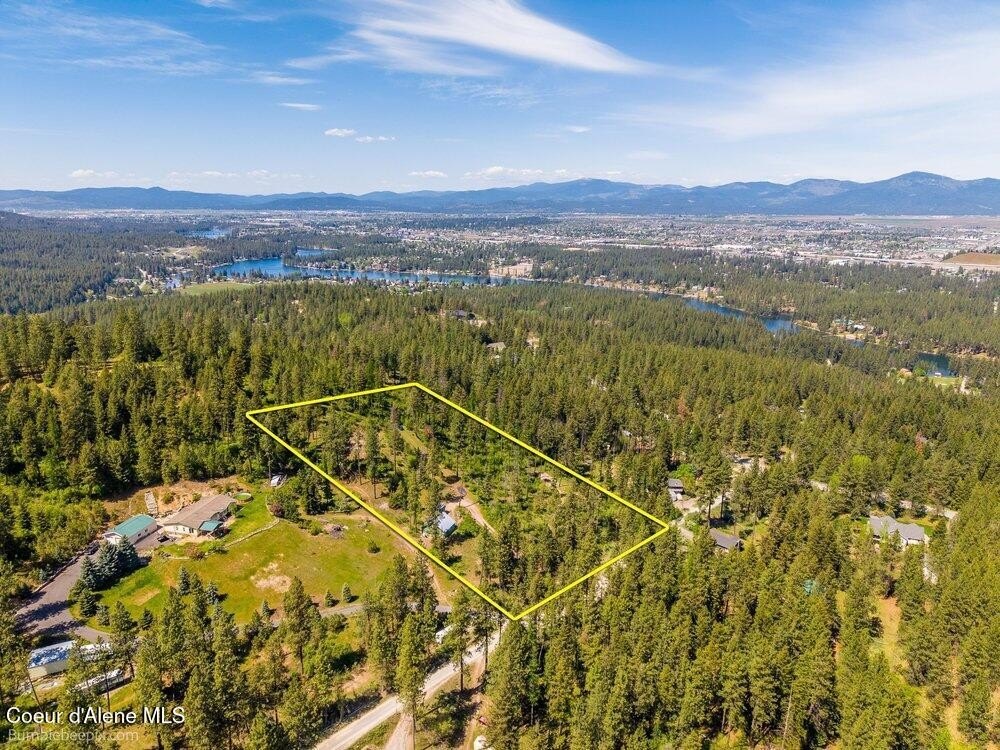 Coeur d'Alene Acreage with Shop