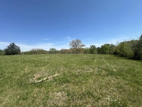 5 Acre Land with Barn