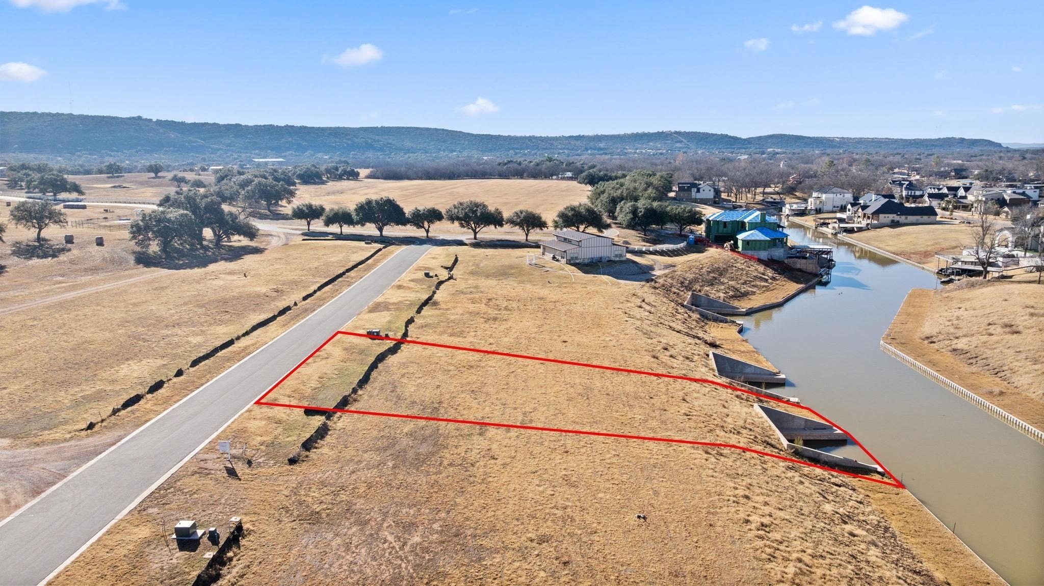 Lake LBJ Waterfront Land