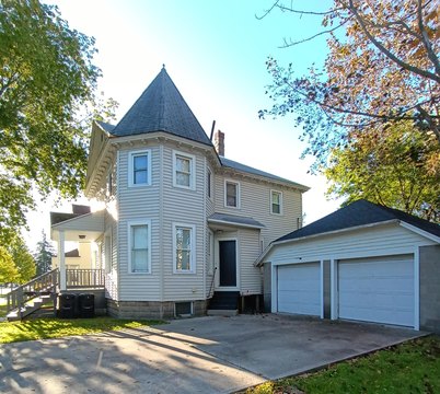Two-Story Duplex with Coin Laundry