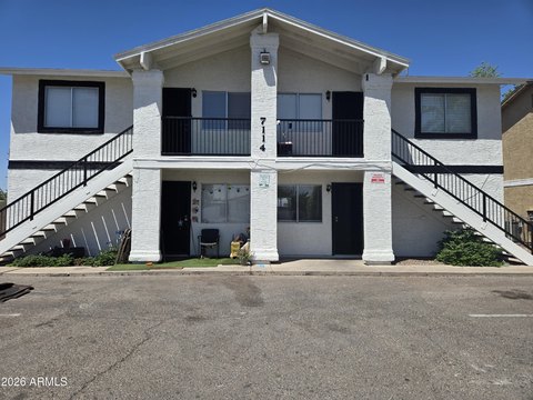 Glendale Fourplex: Income Opportunity
