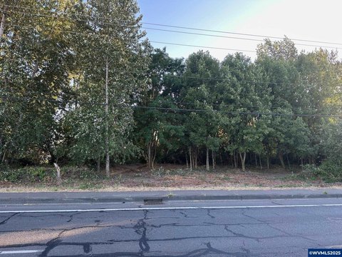 Vacant Multifamily Zoning Land