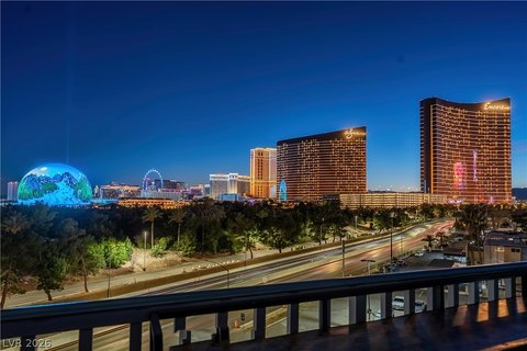 Metropolis High Rise Loft Condo