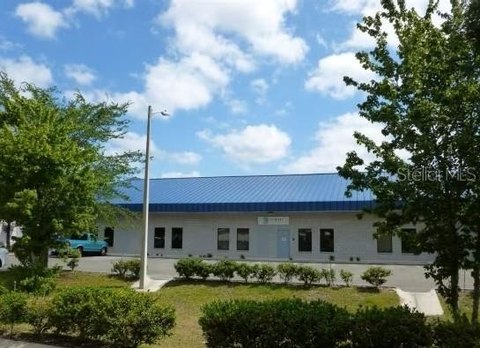 Flex Office with Warehouse Bays