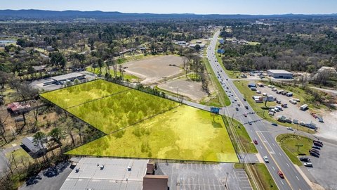 Prime Commercial Corner Land