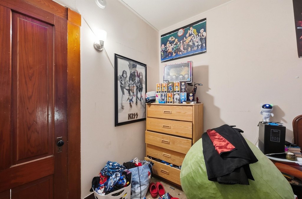 Picture 37