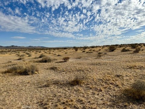 LAND - Hinkley, CA