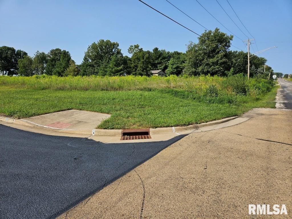 Metamora Golf Course Lot