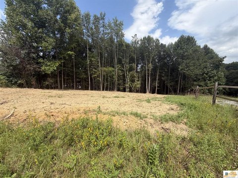 LAND - Tompkinsville, KY