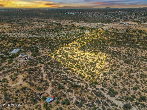 Land in Tucson's Southeast Corridor