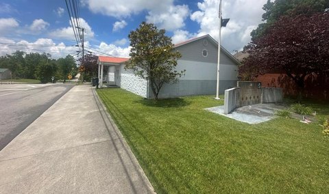 Commercial Building in Monterey, TN