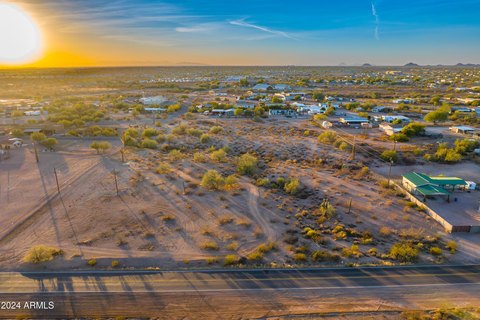 Apache Junction Land with Views