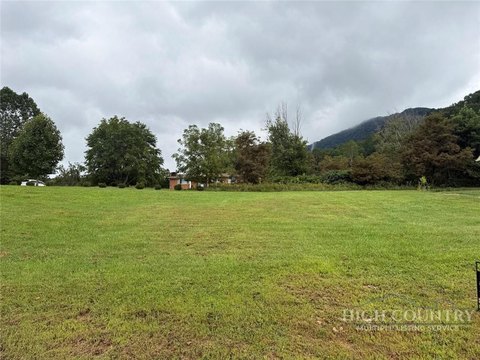 Land, Jefferson, NC