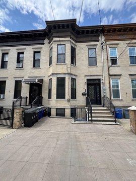 Greenpoint Townhouse with Heated Sidewalks