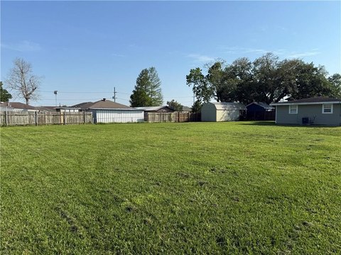 Land, Meraux, LA