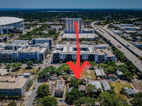 Commercial Land Zoned DC-2