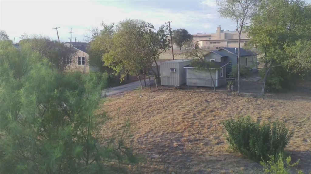 Picture 4