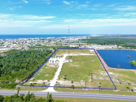 Prime Development Parcel Near Gulf