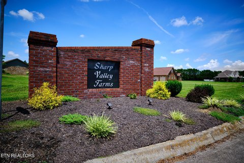 Lots & Acreage, Seymour, TN