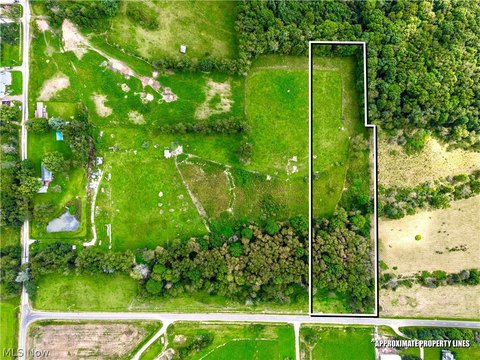 Land, Waynesburg, OH