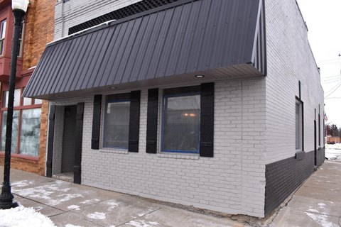 Turn-Key Retail and Restaurant Building