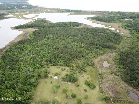 Prime Commercial Land Opportunity