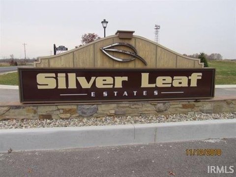 Residential Land in Auburn, IN