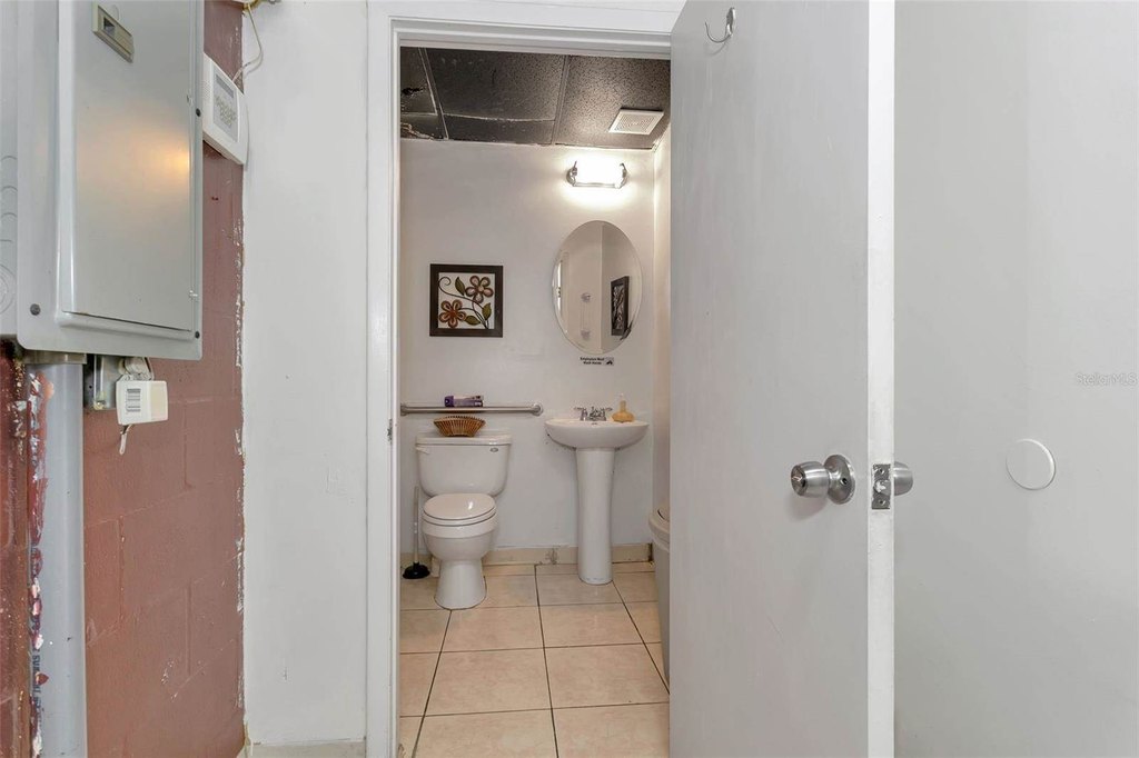 Picture 16