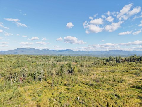 Land, Guildhall, VT