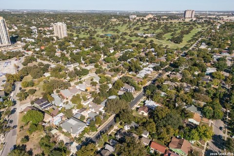 LAND - San Antonio, TX