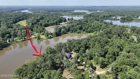 LAND - Brooksville, MS