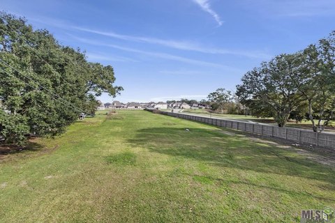 Land, Prairieville, LA