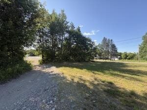 LAND - Lee, ME